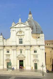 Santuario de la Virgen de Loreto, Italia.