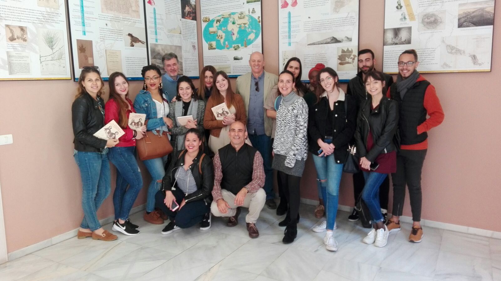 Visita de alumnos 4º Grado Estudios Francófonos Aplicados - 2