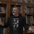 Video de la conferencia: "El arte de nombrar la vida"